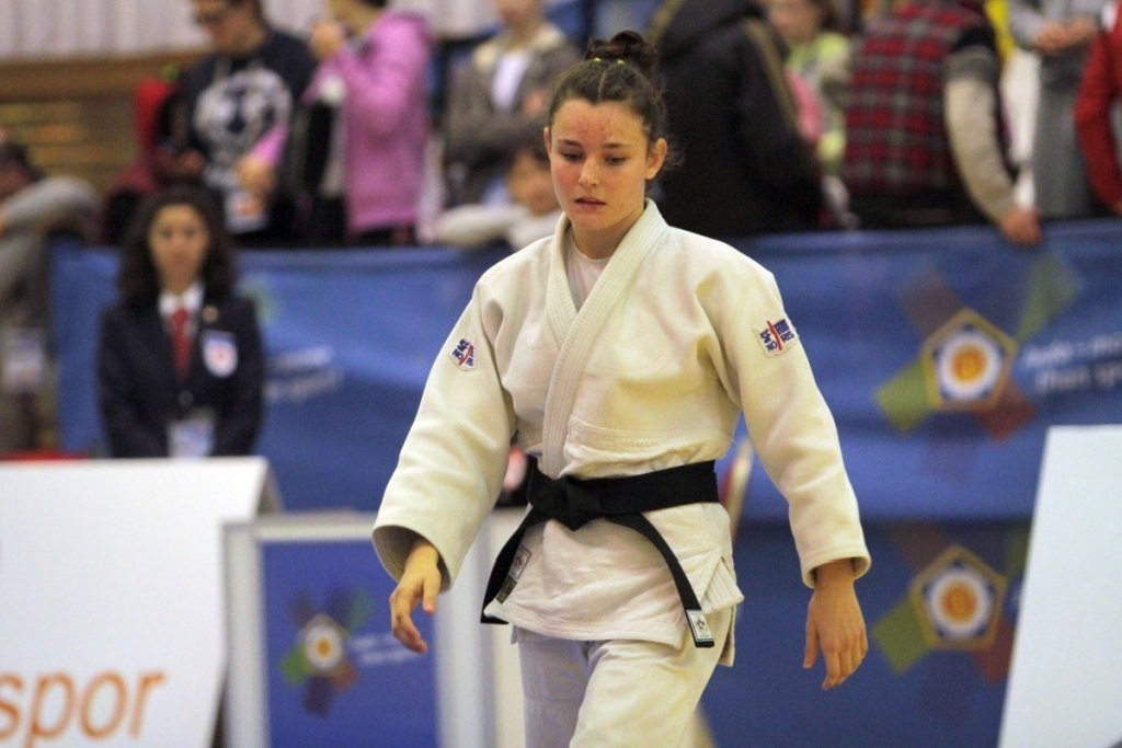 2015 ANtalya U52kg Irem Korkmaz